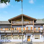 Katharinenhof Hausberg Апартаменты *